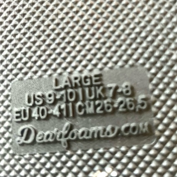 NWT Dearform,Chenille Rubber-Soled Slippers in Black, GREAT GIFT! Size 9-10 - Picture 3 of 7